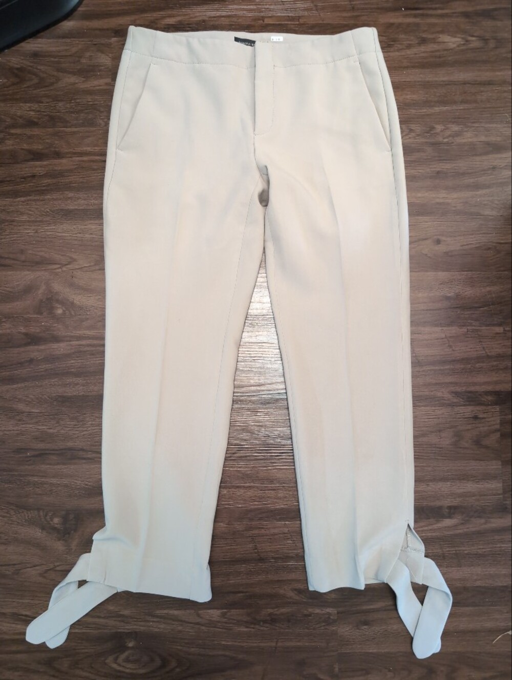 NWOT Banana Republic Womens Cream Dress Pants